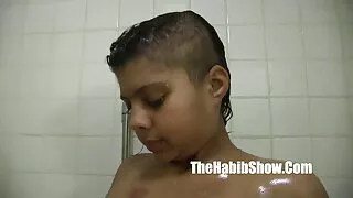 Calcinha movida e foda vídeo pornô vídeo pornô vídeo pornô fenda lânguida com olhos estreitos