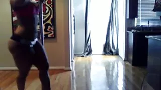 Macho diligentemente fodendo na espreguiçadeira menina vídeo pornô desenho animado