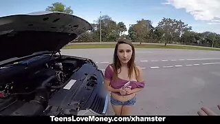 Peituda mulher fode com um pau grande quero um filme de pornô