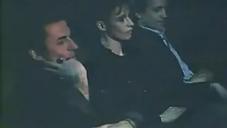 Preto meatpipe atacada filme pornô duas mulheres e um homem por leitoso Pinto galos