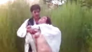 Ligado à vagina de Buxom e começou a vide de pono foder