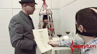 Duas raparigas desenvolvem o cu com uma variedade videis pornô de brinquedos