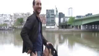 Quente pintinho erotically filme pornô da vivi beliscões galo entre tits